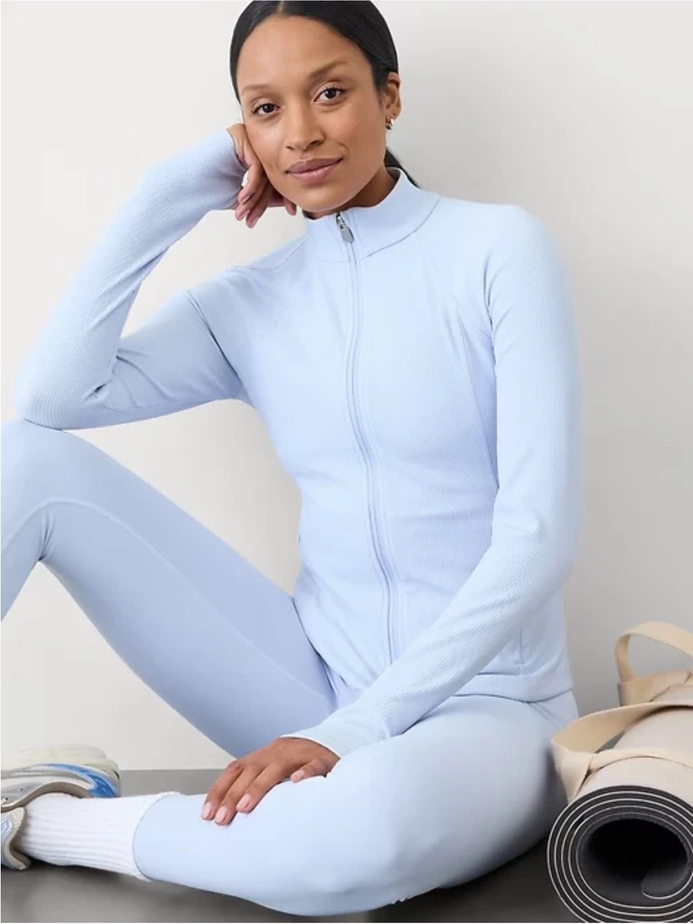 Athleta set in gossamer blue